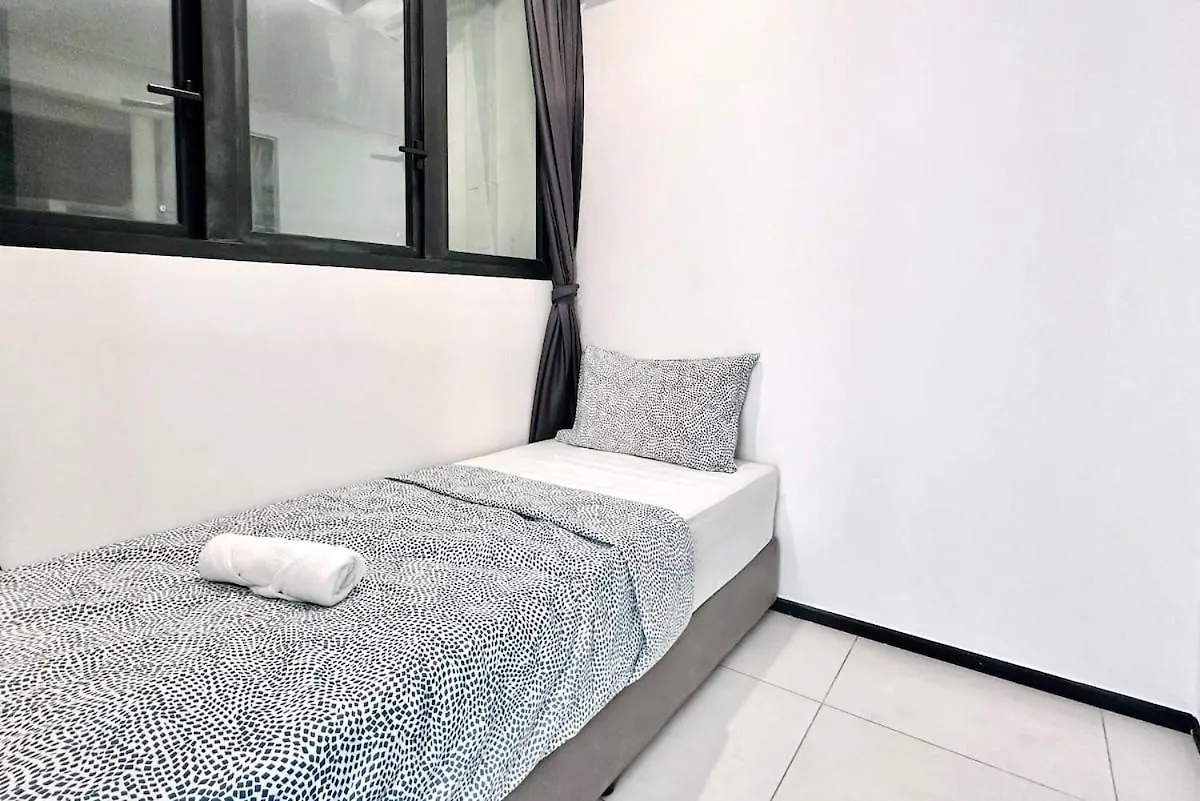 Peaceful Abode Familystay 3 Bedroom 10 Pax جورج تاون شقة