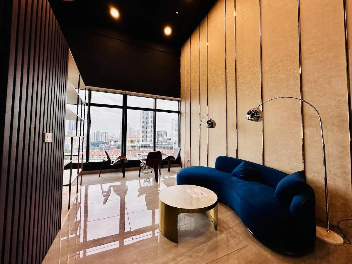 Peaceful Abode Familystay 3 Bedroom 10 Pax جورج تاون